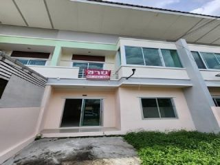 ขาย บ้านราชพฤกษ์ สุวรรณภูมิ ลาดกระบัง ทาวน์เฮ้าส์กว้างๆ  สภาพดี๊ดี ผ่อนสบายๆ