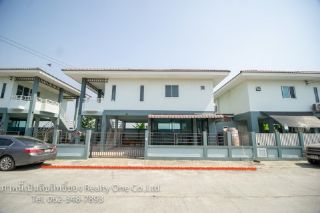 ขายบ้านแฝด สไตล์บ้านสวน ม.รติรัตน์ ลาดปลาดุก-เลียบคลองตาชม ไทรน้อย นนทบุรี