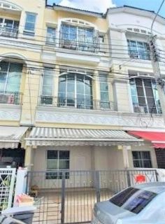 ให้เช่าทาวน์โฮม 3 ชั้น บ้านกลางเมือง พระรามเก้า-ศรีนครินทร์ ตรงข้ามธัญญาพาร์ค