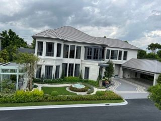 U33A ขายด่วนใจกลางเมือง คฤหาสน์หรู นาราสิริ พระราม9 - กรุงเทพกรีฑา ตัดใหม่