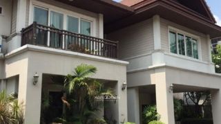 ให้เช่าบ้านเดี่ยว ในสุขุมวิท 36 ขนาด 4 ห้องนอน 5 ห้องน้ำ พร้อมสระว่ายน้ำส่วนตัว ใกล้บีทีเอสทองหล่อ