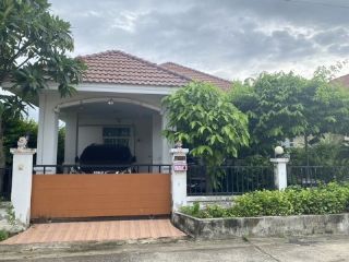 ขายบ้านเดี่ยว หมู่บ้านวริทร   รังสิต-คลอง3   ขนาด 72 ตรว. 3 ห้องนอน 2 ห้องน้ำ  บ้านหลังมุม  เจ้าของขายเอง