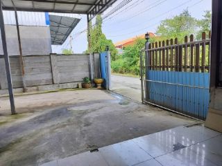 โกดังให้เช่า ซอยบงกช  ตำบลคลองสอง  อำเภอคลองหลวง  ปทุมธานี