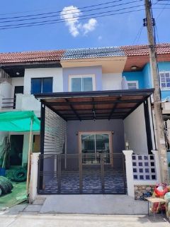 ทาวน์โฮม หมู่บ้านฉัตรไพลิน ลาดหลุมแก้ว ปทุมธานี รีโนเวทใหม่สวย พร้อมอยู่
