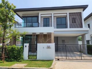 WW44M  ขาย บ้านเดี่ยว 2 ชั้น หมู่บ้าน บางกอก บูเลอร์วาร์ด บางนา กม 5, สมุทรปราการ