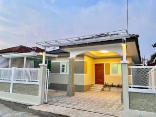 ขายบ้านเดี่ยวชั้นเดียว หมู่บ้านพบทอง ซอยวัดลาดปลาดุก ใกล้ตลาดพฤกษา3 บางบัวทอง นนทบุรี
