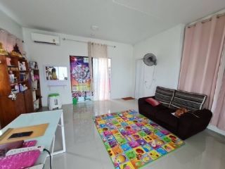 ขาย/เช่า ด่วน !! ทาวน์โฮม 2 ชั้น แปลงมุม บ้านพฤกษา รังสิต-คลอง 5