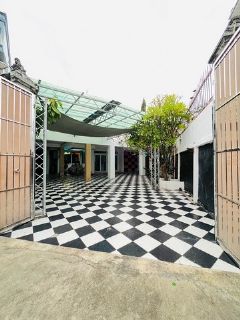 บ้าน 2 ชั้น แต่งสวยพร้อมอยู่ ซ.ประชาอุทิศ แขวงบางมด เขตทุ่งครุ กรุงเทพมหานคร