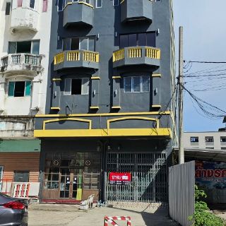 For Sale : ขายด่วน  ขายถูก พร้อมเข้าอยู่ @บางปู 54 อาคารพาณิชย์ 4.5 ชั้น หลังมุม ขายเพียง 4.5 ล้านบาท  สภาพเยี่ยมมาก