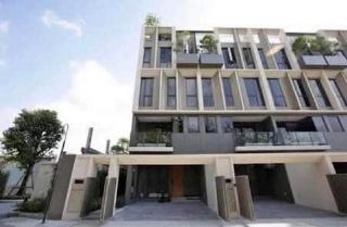 ขาย-ให้เช่าทาวน์โฮม 3.5 ชั้น ลาดพร้าว 93 โครงการTHER Ladprao 93 ตกแต่งหรูพร้อมอยู่  3 ห้องนอน 4 ห้องน้ำ 220 ตร.ม. ใกล้รถไฟฟ้า