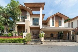 ให้เช่าบ้านเดี่ยว 2ชั้น สุขุมวิท ซ.67 Super Luxury หมู่บ้านแสนสิริ สุขุมวิท67 หลังมุม พื้นที่ใช้สอย 490 ตารางเมตร 4 ห้องนอน 5 ห้องน้ำ