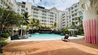 LV52363 ขาย คอนโดสไตล์รีสอร์ท Grand Florida Beachfront Pattaya ห้อง Pool access ติดหาดนาจอมเทียน