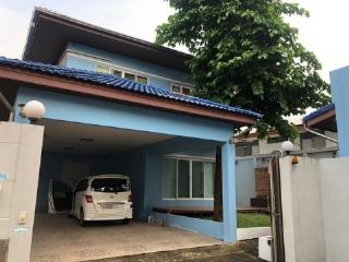 ขายบ้านเดี่ยว 2 ชั้น ซอยพัฒนาการ 52 ขนาด 103 ตร.ว 3 ห้องนอน 3 ห้องน้ำ รีโนเวทพร้อมตกแต่งเรียบร้อย พร้อมอยู่ ใกล้รถไฟฟ้าสถานีหัวหมาก