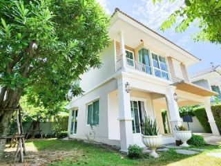 LV52380 ขาย บ้านเดี่ยวและทาวน์โฮม VILLAGGIO บางนา หมู่บ้านสไตล์ยุโรปกลางหุบเขาพร้อมทะเลสาบขนาดใหญ่