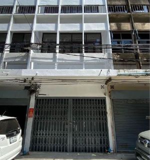 BH2468 ให้เช่าตึกแถว อาคาร 3ชั้น มี 2 ห้อง นอน และ 3 ห้อง น้ำ ใน ซอย 18 ถ. จันทน์ สาทร. ใกล้ ๆ ถนน นราธิวาสราชนครินทร์