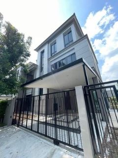 WW78D ขาย หมู่บ้านซอนเน่ ศรีนครินทร์-บางนา บ้านใหม่ไม่เคยเข้าอยู่ ถนนเฉลิมพระเกียรติ ร.9 ซอย28 แยก14-1