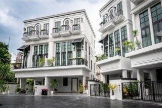 WW140 เช่า บ้านแฝดสไตล์ปารีส 3 ชั้น Maison Blanche สุขุมวิท 67 #ใจกลางเมือง สุขุมวิท 67 สามารถดัดแปลงเป็นออฟฟิศได้