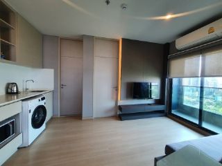 รหัส  LS-PM  A-3018 พี่ย่า ให้เช่าด่วน ๆ CONDOMINIUM Lumpini Suite Phetchaburi - Makkasan  40 ตาราง.เมตร 25000 บ. ไม่ไกลจาก รถไฟฟ้า BTS เพชรบุรี โอกาสเดียวห้ามพลาด