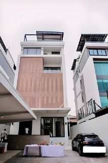 U89 ขาย โฮมออฟฟิศ ในโครงการ บ้านพันนา เอกมัย - รามอินทรา3 ,ถนนนาคนิวาศ ซอย 6 ,หลังเซ็นทรัลอิสวิลล์ เลียบด่วนรามอินทรา