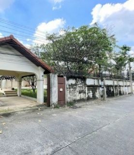 WW131M  ขาย บ้านเดี่ยว ในซอยปุณณวิถี 40 (สุขุมวิท101) , บ้านสุขุมวิท101 พร้อมเฟอร์
