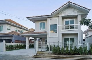 บ้าน แลนซีโอ รามอินทรา-วัชรพล 0 ไร่ 0 ngan 56 ตร.วา 3นอน2BATHROOM ไม่ไกลจาก เลียบด่วนเอกมัย - รามอินทรา ทำเลเด่น