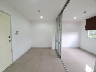 Condo ลุมพินี คอนโดทาวน์ นิด้า - เสรีไทย 1 Bedroom 1 BATHROOM 5000 บาท.   ดีดี กรุงเทพ