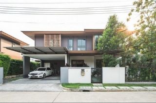 ขายบ้านเดี่ยวบุราสิริ พัฒนาการ บรรยากาศรีสอร์ท ใกล้แหล่งอำนวยความสะดวกย่านพัฒนาการ รองรับการชาร์ตรถไฟฟ้า ระบบรักษาความปลอดภัยดีเยี่ยม