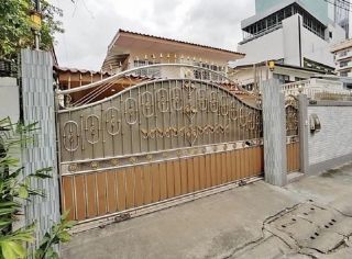 ให้เช่าบ้านเดี่ยวบ้านอยู่เจริญ รัชดา บ้านพร้อมพักอาศัย ทำเลกลางใจเมือง ใกล้MRTรัชดาภิเษกทางออก2 ใกล้เซ็นทรัลลาดพร้าว