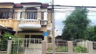 ให้เช่าทาวน์เฮ้าส์ 2 ชั้น ม.บุศรินทร์3  ลำลูกกาคลอง 2 ใกล้ตลาดนานาเจริญ