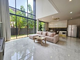 For Rent : BAAN 365 พระราม 3 บ้านเดี่ยว ขนาด 5 ห้องนอน 6 ห้องน้ำ พื้นที่ 400 ตร.ม มีลิฟท์ส่วนตัว  ค่าเช่า  200,000 บาท/เดือน
