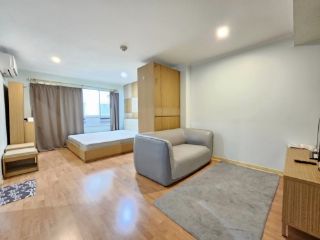 For Rent :  ลุมพินี วิลล์ ศูนย์วัฒนธรรม studio 30 ตร.ม. ค่าเช่า 8,500 บาท รวมค่าส่วนกลาง ใกล้ MRT ศูนย์วัฒนธรรม