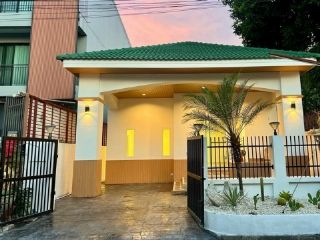 LV52771 ขาย บ้านเดี่ยว เมืองทองธานี แจ้งวัฒนะ ใจกลางเมืองทองธานี ทำเลดีมาก โซนแจ้งวัฒนะ ดอนเมือง ปากเกร็ด นนทบุรี