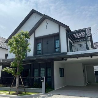 LV52782 ให้เช่า บ้านเดี่ยว CENTRO บางนา กม.7 ใกล้เมกะบางนา และทางด่วนบูรพาวิถี