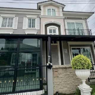 ขายบ้านเดี่ยว 2 ชั้น 2 หลังติดกันสไตล์ยุโรป 8 ห้องนอน Prestige พระราม 9-กรุงเทพกรีฑา บ้านเดี่ยวฟังก์ชันคุ้ม ใกล้รถไฟฟ้าและสนามบิน