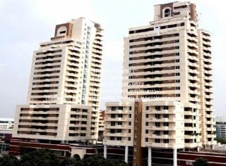 Condominium Piyathip Place ปิยะทิพย์ เพลส 291 sq.m. 3 นอน 100000 บ. ทรัพย์ดี ๆ