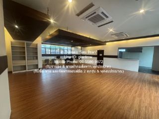 สำนักงาน ให้เช่าพื้นที่สำนักงาน (Office For Rent) ชั้น 3 บนอาคารสำนักงานหรู ติด ซ.ทองหล่อ 165000 BAHT 1BR พื้นที่ 0 ตาราง.วา 2 งาน 0 Rai   น่าอยู่มาก