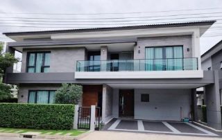 BH4035 ขายและให้เช่าบ้านเดี่ยว The City บางนา 1 บ้านหรูแปลงมุม ถนนเมน ใกล้ Mega Bangna เพียง 1 กม. เลี้ยงสัตว์ได้ พร้อมอยู่