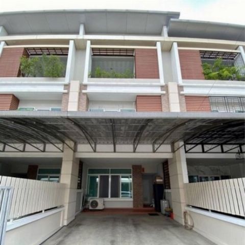 townhouse Private Town ขนาด 25 sq.wa 3 BR 4790000 - ทำเลน่าอยู่