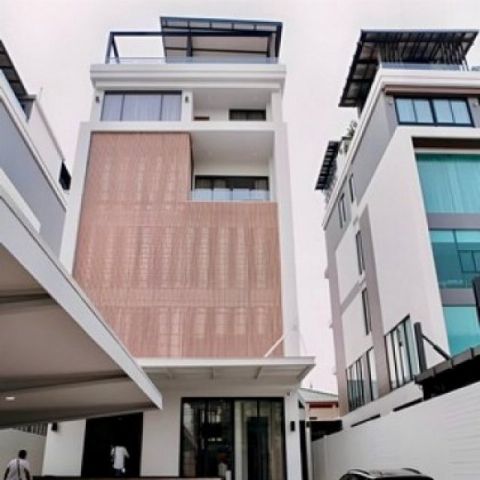 U89 ขาย โฮมออฟฟิศ ในโครงการ บ้านพันนา เอกมัย - รามอินทรา3 ,ถนนนาคนิวาศ ซอย 6 ,หลังเซ็นทรัลอิสวิลล์ เลียบด่วนรามอินทรา