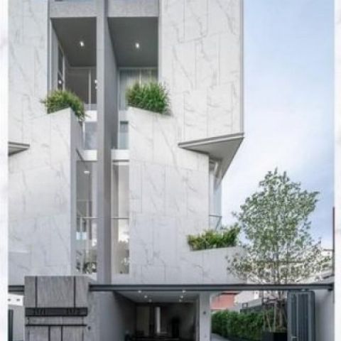 ขายบ้านหรู 6 ชั้น ถนนประดิษฐมนูธรรม โครงการ D8residence ซอยลาดพร้าว 88 พื้นที่ใช้สอย 700 ตร.ม.มีลิฟต์ 4 ห้องนอน 7 ห้องน้ำ