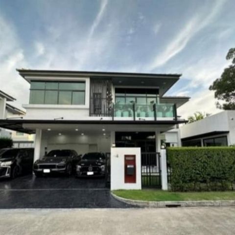 WW712D ขาย หมู่บ้านเศรษฐสิริ ศรีนครินทร์ - พระราม 9  , บ้านเดี่ยวหลังมุม ,บ้านเดี่ยวถนนกรุงเทพกรีฑา ซอย7 แยก4 (ขายพร้อมผู้เช่า)