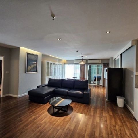 For Rent : ให้เช่าด่วน! Fifty Five Tower ทองหล่อ  สะดวกทุกการเดินทาง  3 ห้องนอน ค่าเช่า 60,000 บาท