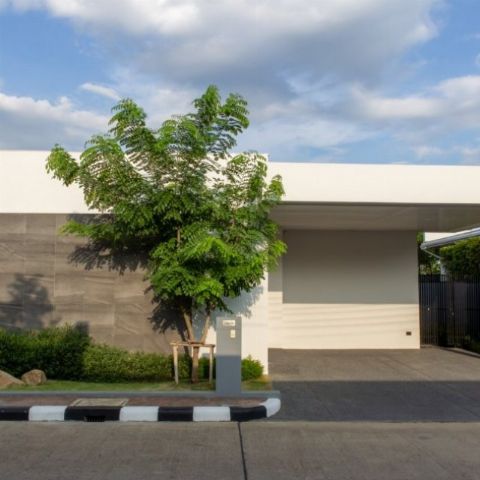 ขายบ้านหรู ชั้นเดียว โครงการ โรชาเลีย หางดง เชียงใหม่  LH-SW000611