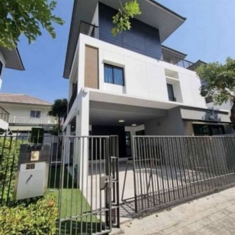ขายบ้านเดี่ยว ลุมพินี สวนหลวง ร.9 บรรยากาศสงบ ร่มรื่น บ้านสวยพร้อมพักอาศัย ใกล้แอร์พอร์ตลิงค์ เดินทางสะดวก