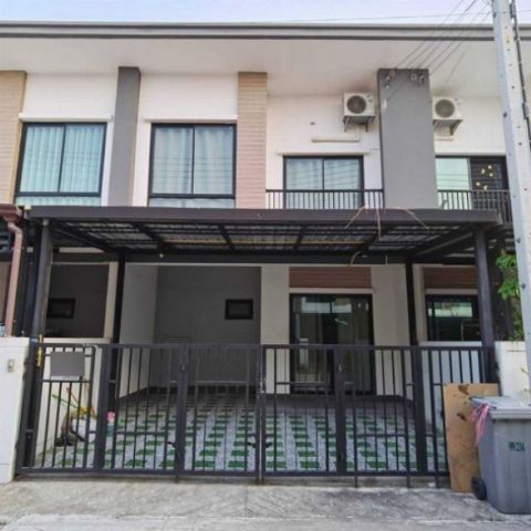 ให้เช่าทาวเฮ้าส์ 2 ชั้น หมู่บ้านยูนิโอทาวน์ ลำลูกกาคลอง4 ใกล้โรงเรียนแย้มสะอาด