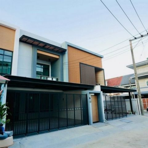 LV52481 ขาย บ้านเดี่ยว ลัดดารมย์ รามคำแหง Laddarom Ramkhamhaeng