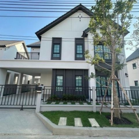 LV52618 ให้เช่า บ้านเดี่ยว เซนโทร บางนา Centro Bangna ทำเลติด Mega บางนา