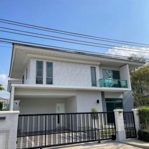LV52623 ขาย บ้านเดี่ยว หมู่บ้านเพอร์เฟคเพลสพระราม 9-กรุงเทพกรีฑา ติดถนนกรุงเทพตัดให