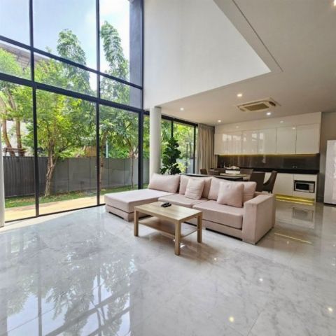 For Rent : BAAN 365 พระราม 3 บ้านเดี่ยว ขนาด 5 ห้องนอน 6 ห้องน้ำ พื้นที่ 400 ตร.ม มีลิฟท์ส่วนตัว  ค่าเช่า  200,000 บาท/เดือน
