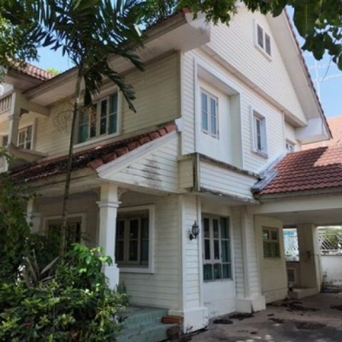 ขายบ้านเดี่ยว 2 ชั้น โครงการ ลัดดารมย์ เพชรเกษม 69  เขตหนองแขม กรุงเทพฯ ห่างจาก บิ๊กซี เพชรเกษม 7.1 กม.